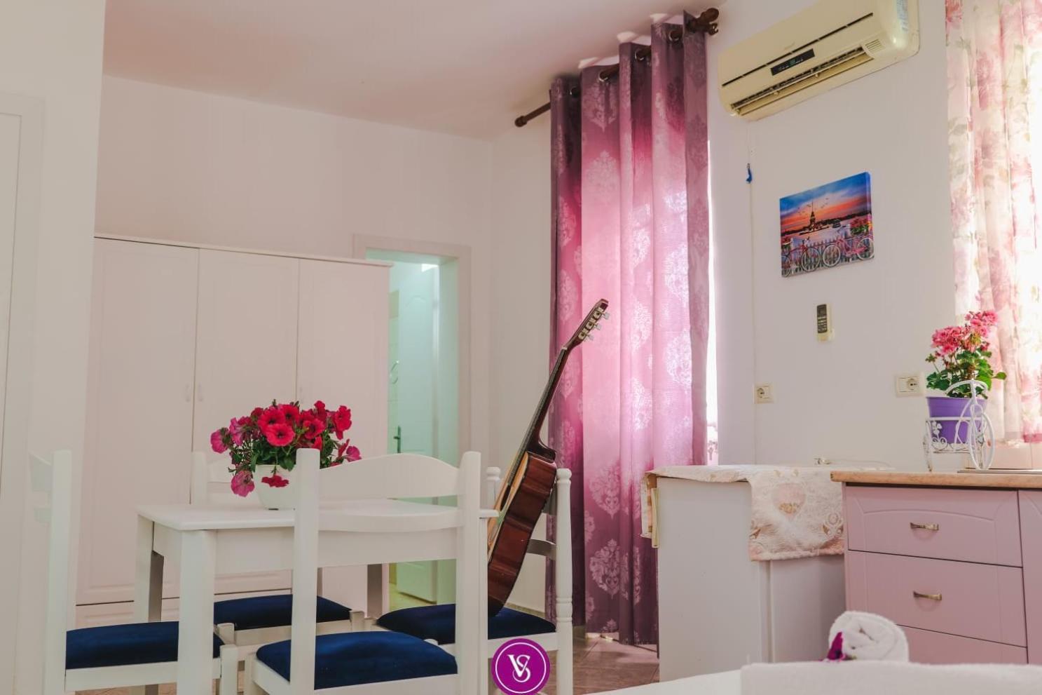 Vila Stupende Apartament